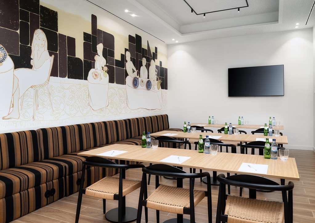 Hilton Garden Inn エヴォラ 設備 写真