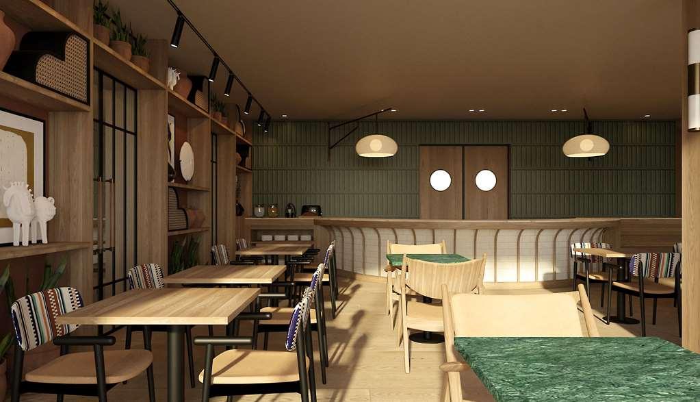 Hilton Garden Inn エヴォラ レストラン 写真